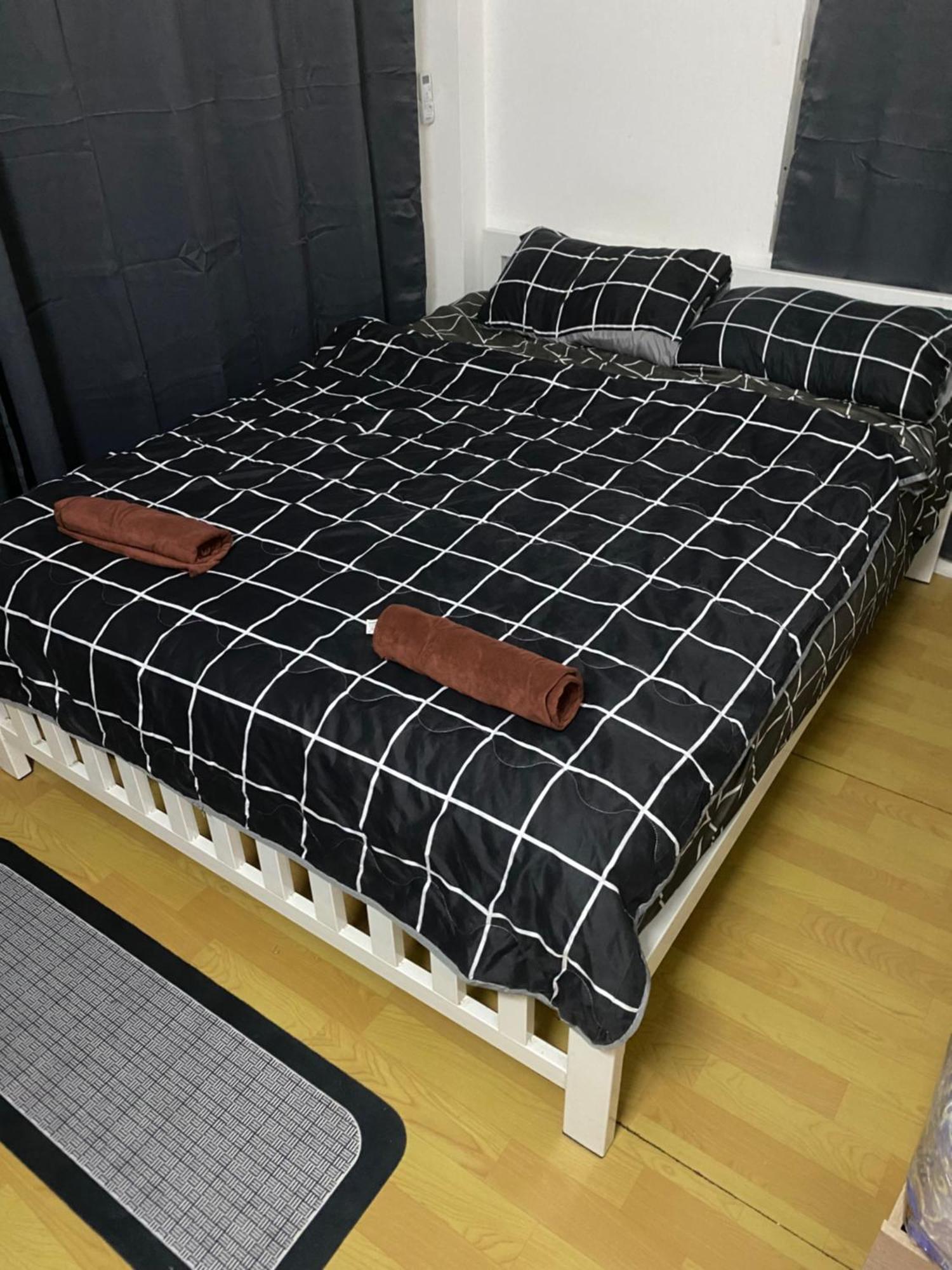 Sleep Break Hostel Sathon Bangkok Ngoại thất bức ảnh