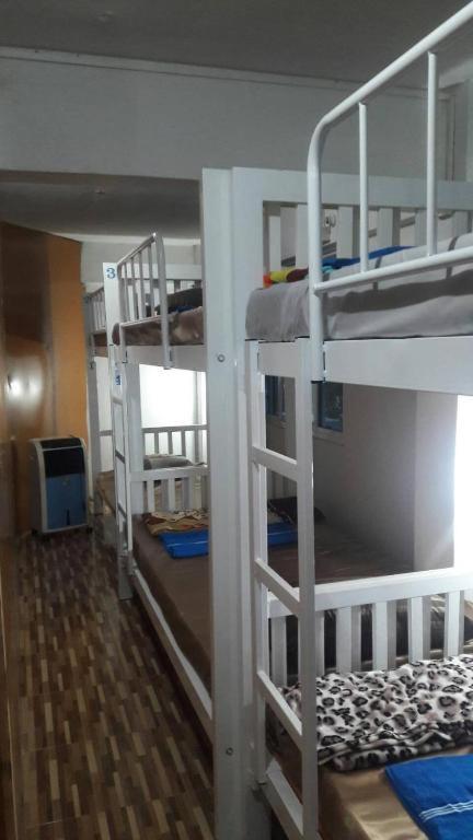 Sleep Break Hostel Sathon Bangkok Ngoại thất bức ảnh